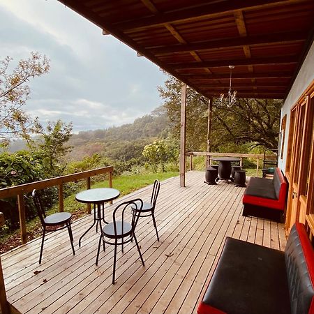 Casa Monte Armadillo Poas Екстер'єр фото