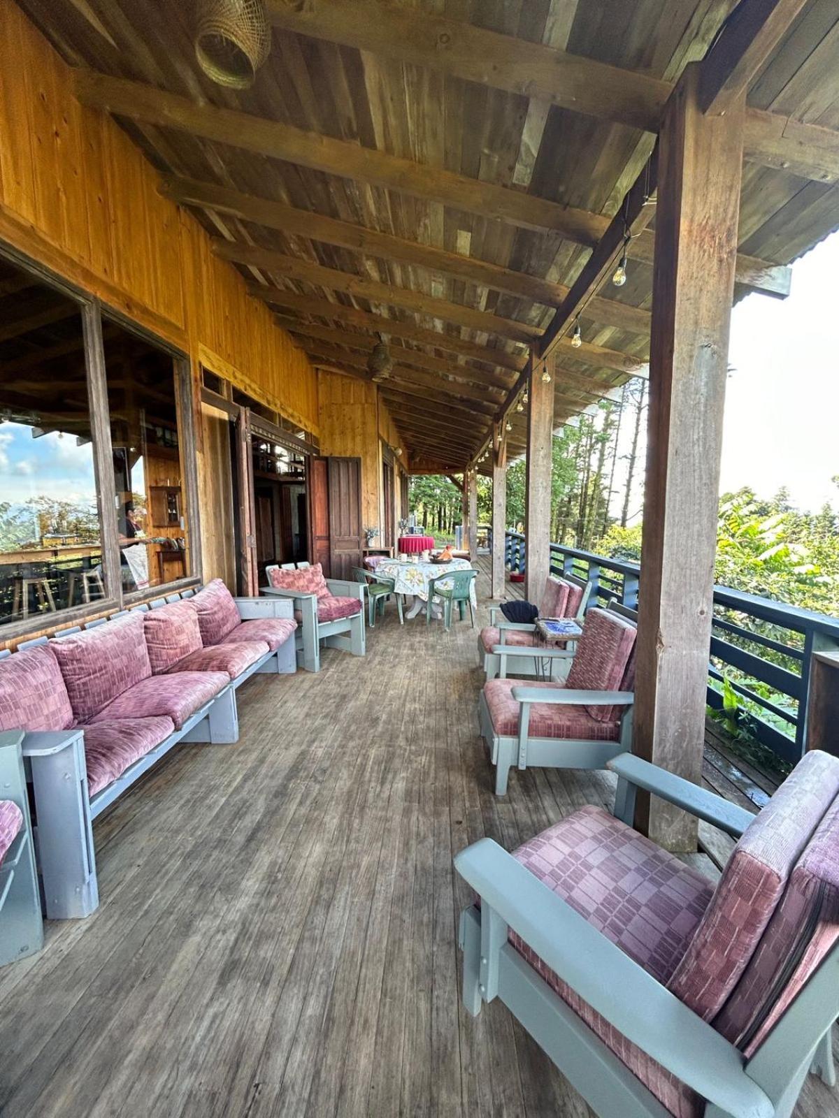 Casa Monte Armadillo Poas Екстер'єр фото